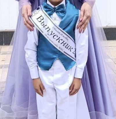 Bitiruvchi Lenta tayorlab beramiz. xar qanday miqdorda donagaham