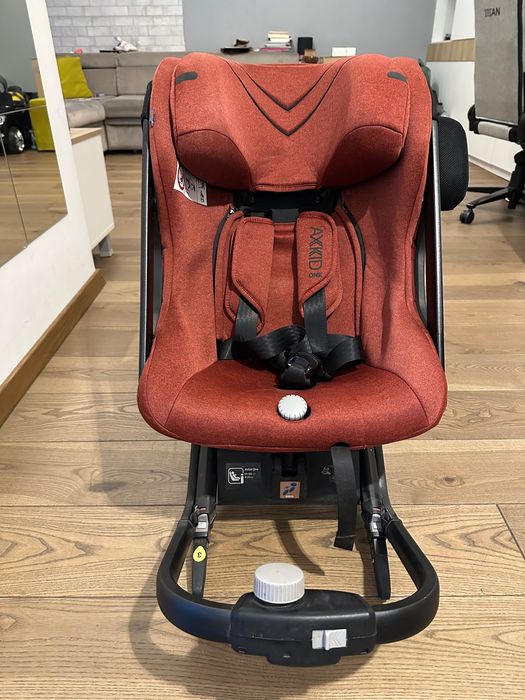 Vând Scaun Rear Facing AXKID One