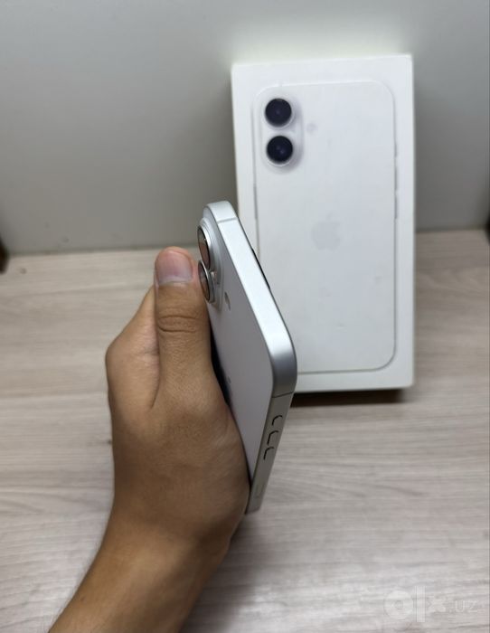 iPhone 16 128gb