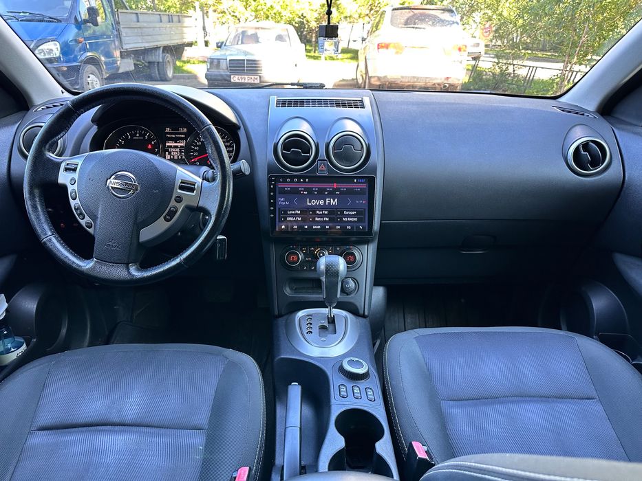 Продам Nissan Qashqai 2012 г