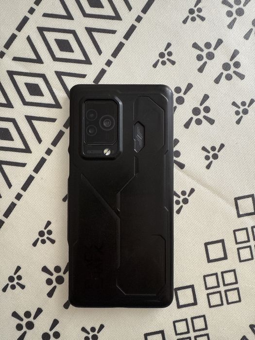 Продаю Black Shark 5 Pro