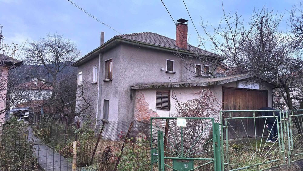 Продава се Къща в Брезник - 220 кв.м за 348 €/кв.м - Снимка #20