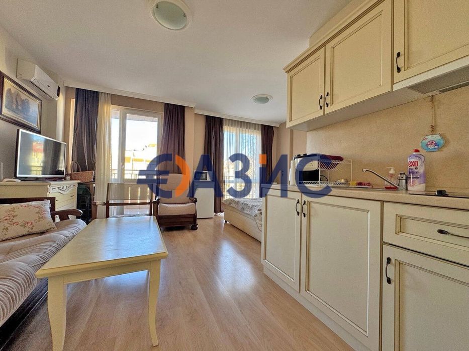 Продава се Едностаен апартамент в к.к. Слънчев бряг - 41 кв.м за 759 €/кв.м - Снимка #10
