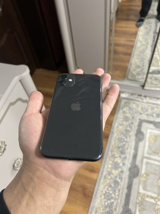 Продается Айфон 11  в отличном состояний 64гб