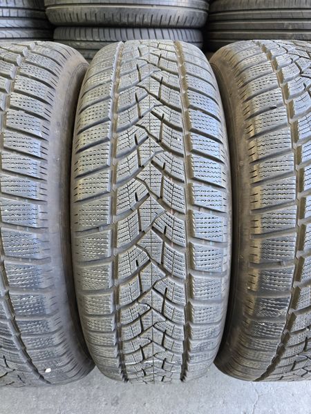 215/65/17 DUNLOP 4бр