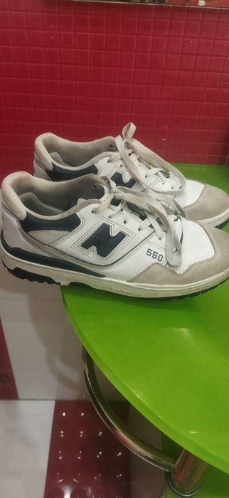 Кроссовки NB оригинал кожаные 40р.