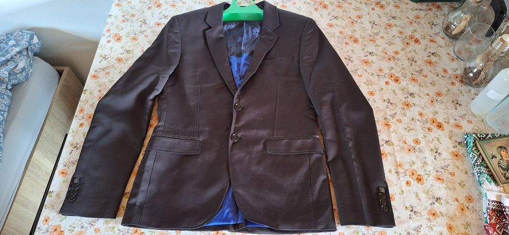 Costum mariaj barbați