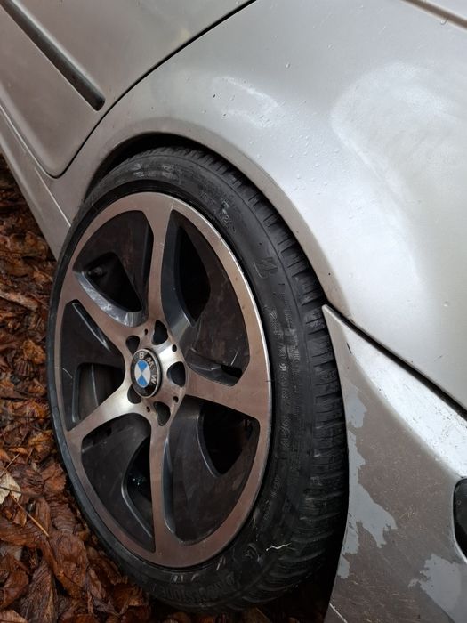 Плаващи / самоцентриращи капачки за джанти БМВ 68мм