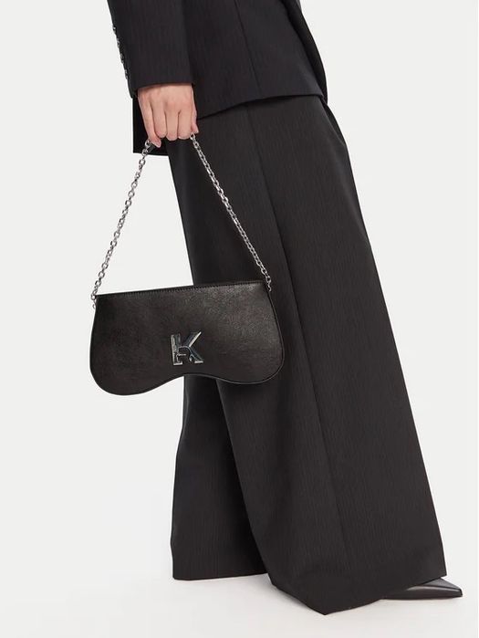 Karl Lagerfeld | Елегантна черна чанта с метална верижка | 105€