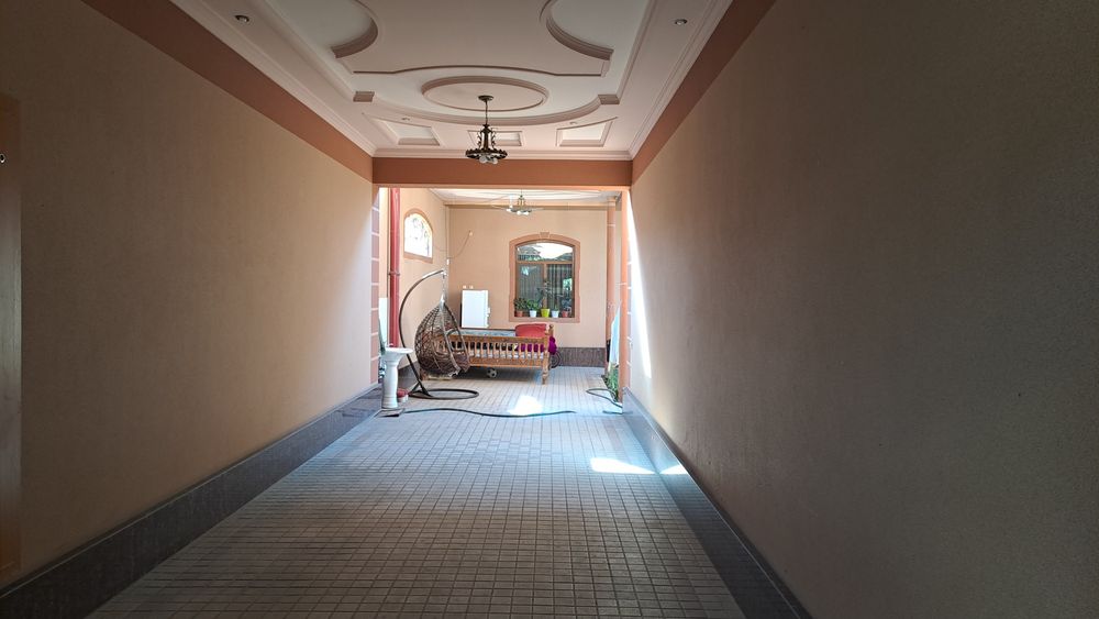 М.Улугбекский р-н,Геофизика!Про-ся 4,8-соток дом 6-комнат