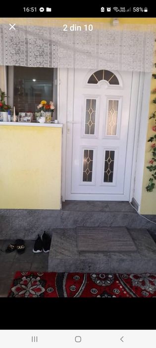 Vînd apartament.