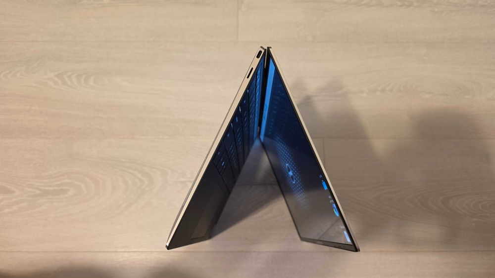 Dell XPS 13 9300 i7-1065G7 16GB DDR4 512GB SSD Windows 11