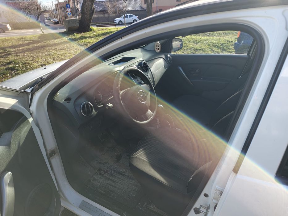 Vand Dacia Logan 2015