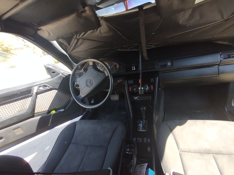 Продам машину Мерседес