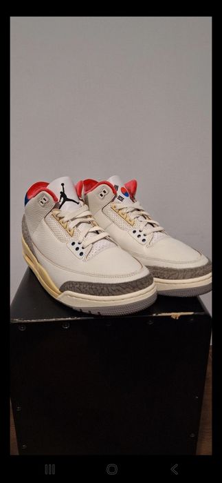 Air Jordan 3 Retro 'Seoul 2.0
No damage, perfect condition
I don't hav