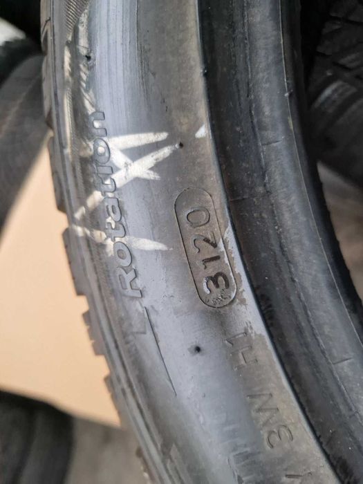 2 Hankook R19 235/45
Зимни гуми 
DOT3120