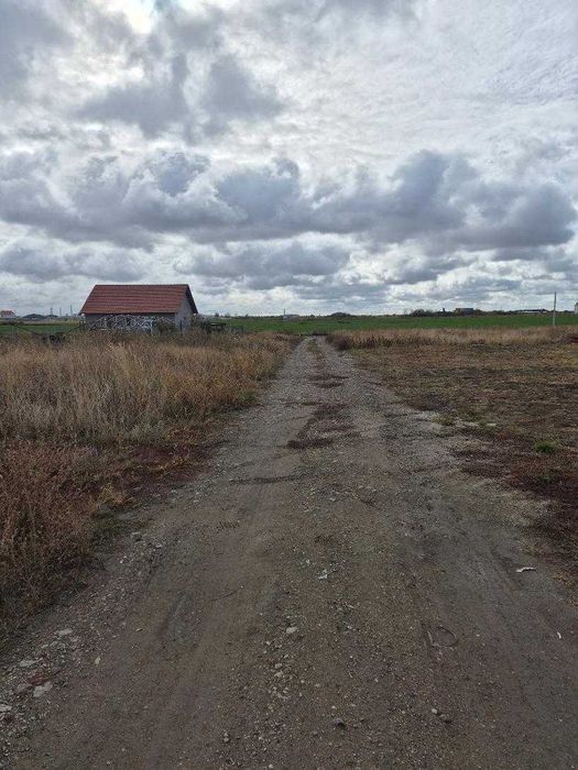 Teren intravilan 673 mp în Săcălaz,  langa strada Mures (zona de terenuri inainte de calea ferata) –  2 fronturi 32m si 19m