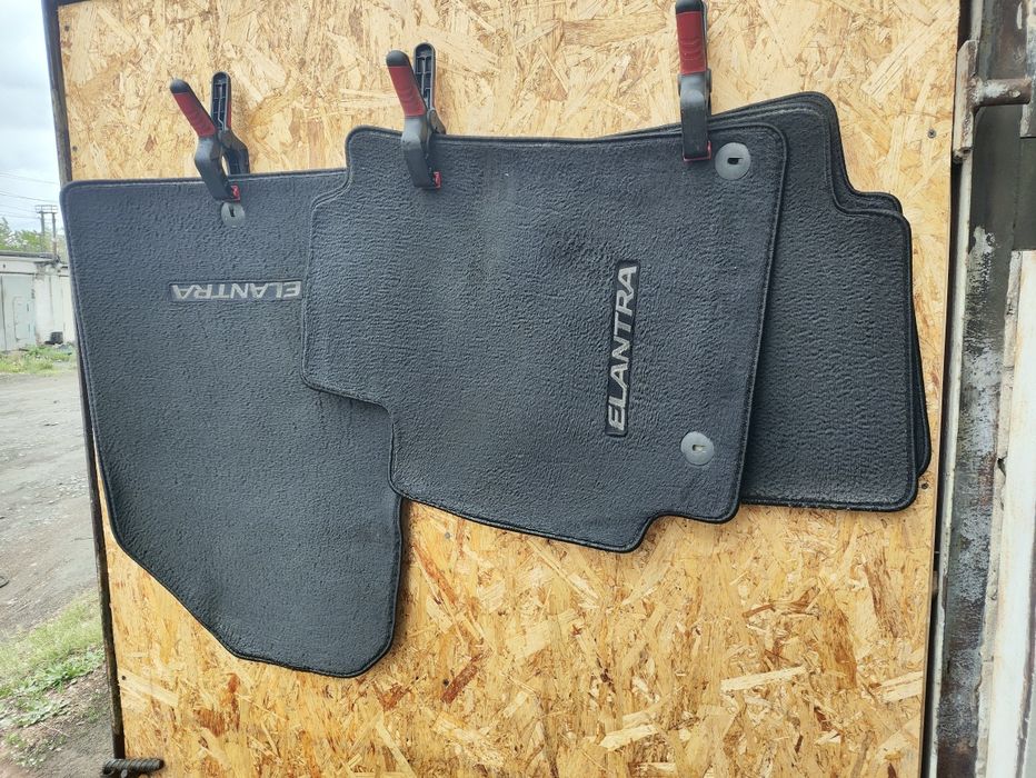 Комплект ковриков от Элантры