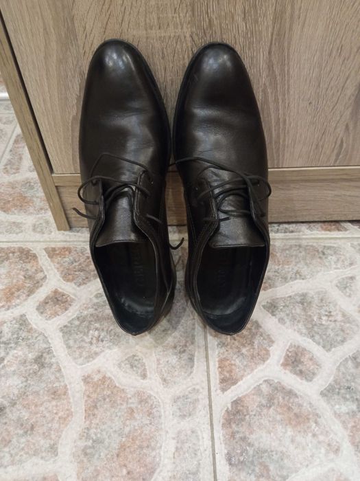 Официални мъжки обувки