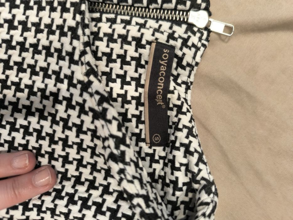 Vând rochie mărimea 36