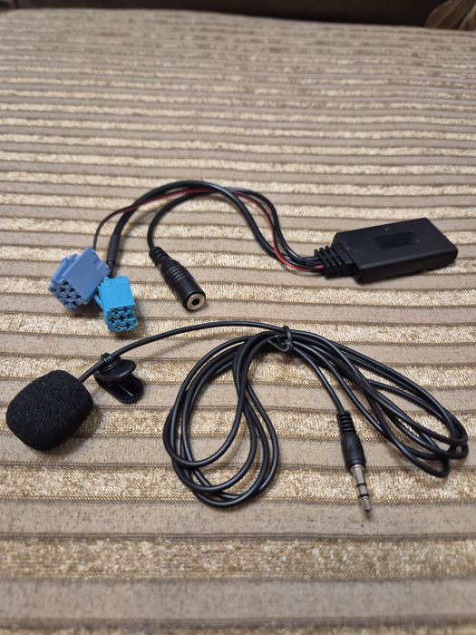 AUX  Блутут Приемник