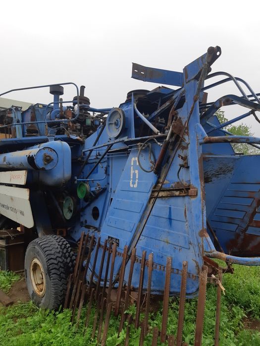 Комбайн енисей -1200