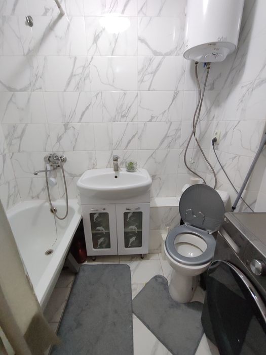 Продается 3-комн (4-87, 1 эт) с ремонтом