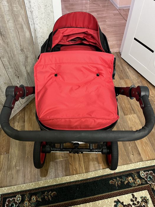 Коляска трансформер