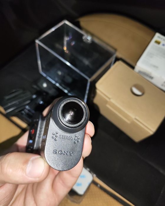 Продам экшн-камеру sony hdr-s20