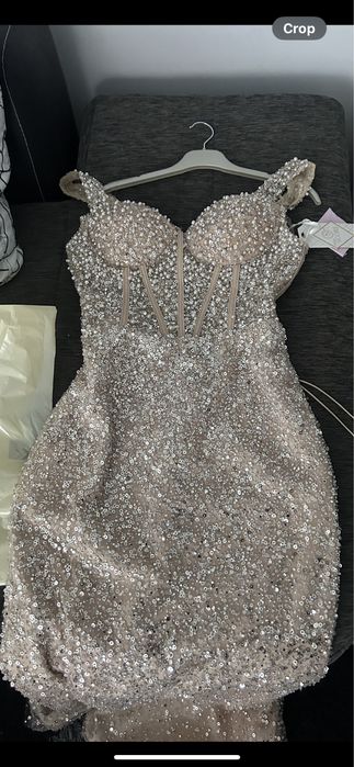 Бална рокля с камъни