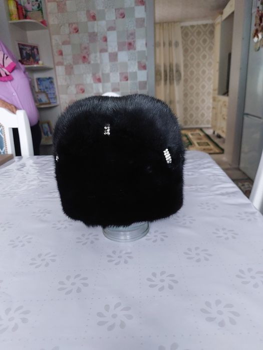 Продам норковая шапка