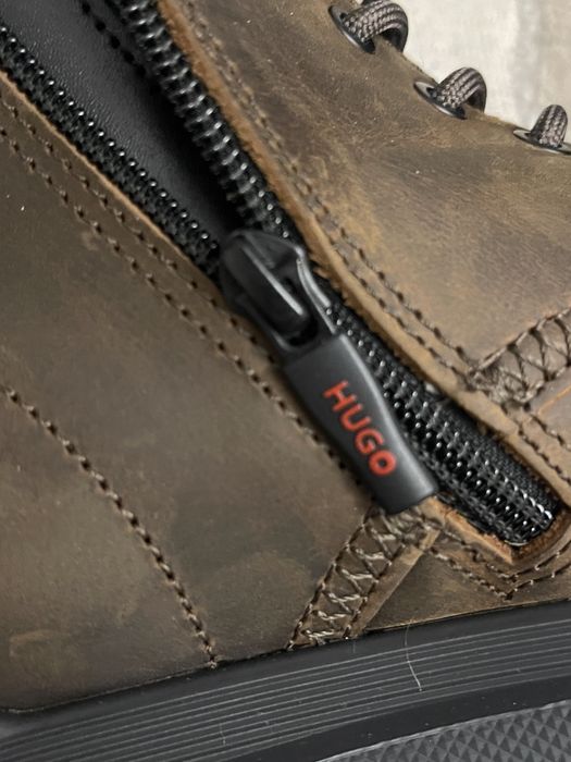 Ghete Hugo (Hugo Boss) NOI, din piele naturala, size 43