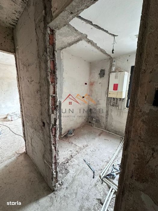 Apartament 2 camere, decomandat, parter, Campina, Prahova