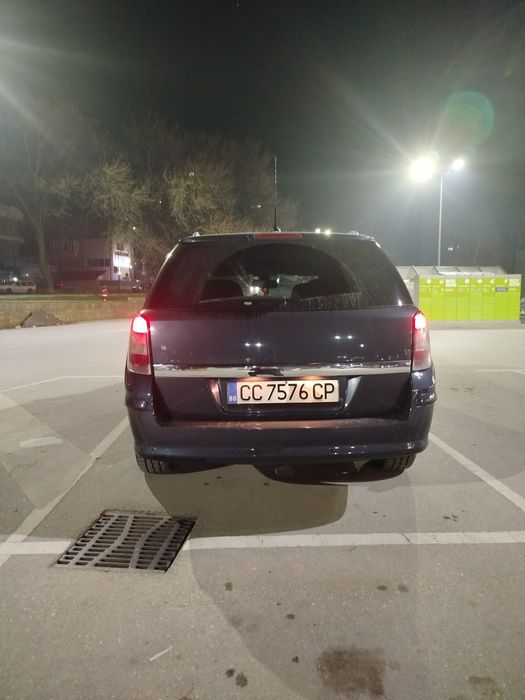 Opel Astra H 1.7 2550€