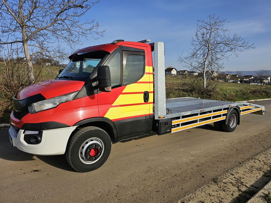 Platformă auto iveco