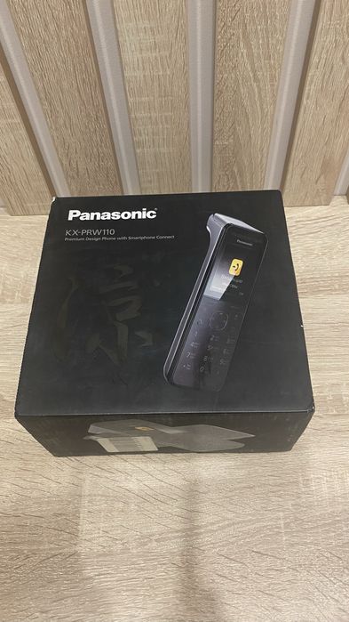 Премиальный беспроводной радиотелефон Panasonic KX-PRW110