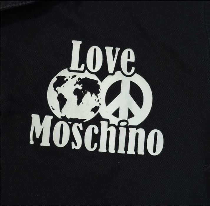 Love Moschino тениска с яка