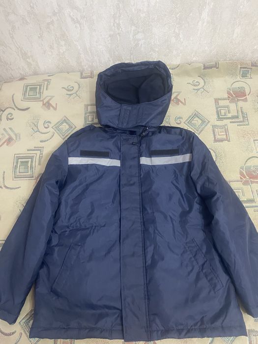 Продается бушлат с комбинезоном. (новая)