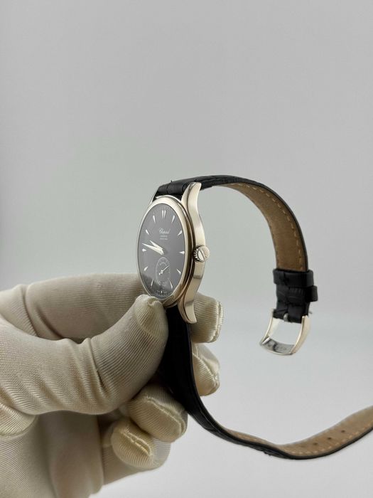 Наручные золотые часы Chopard Classique Depuis 1860