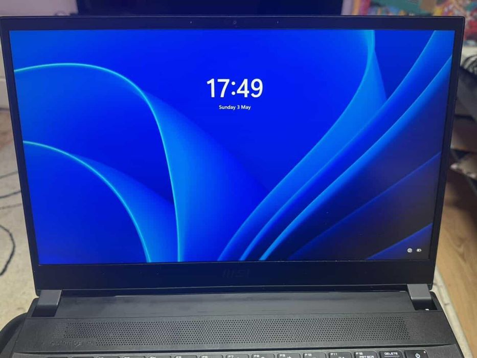 RTX 3080 16GB 1TB SSD 16GB Рам и Intel I7 11800H - MSI Stealth GS66