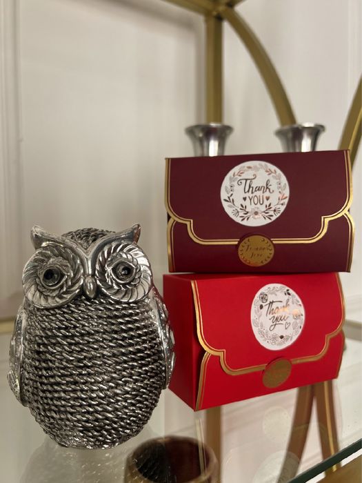 Бонбоерки, коплимент гостям