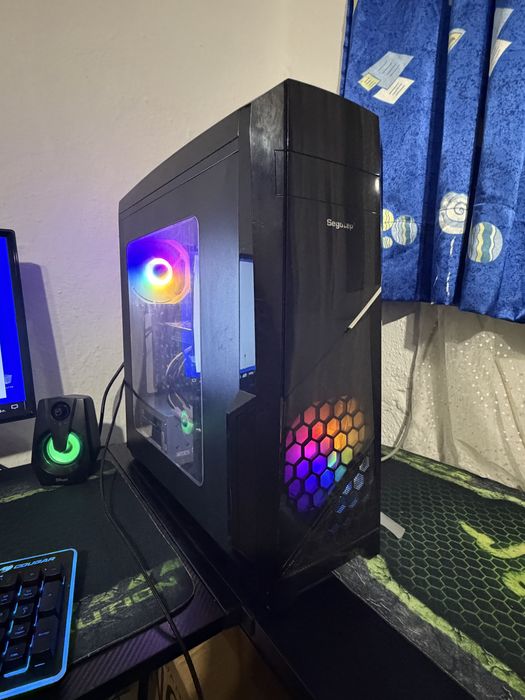 4 -ядрен компютър