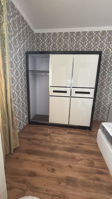 Продам шкаф очень хороший