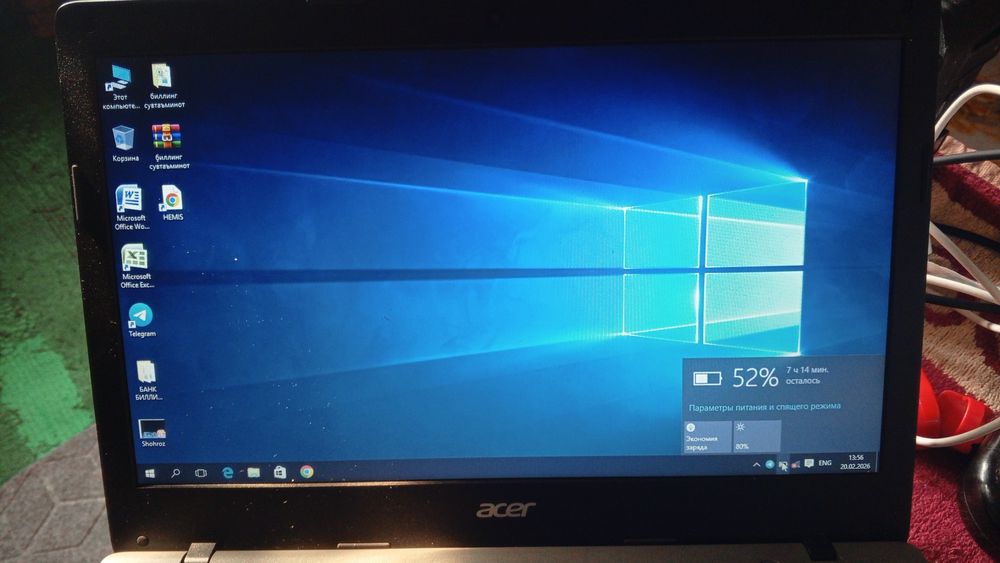 Notebook sotiladi pul zarur