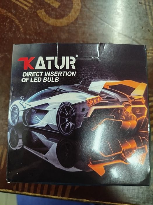 Led крушки за автомобил HB4