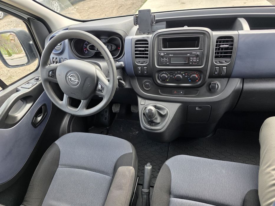 Opel Vivaro 1.6  Diesel euro 6 ,an 2020
