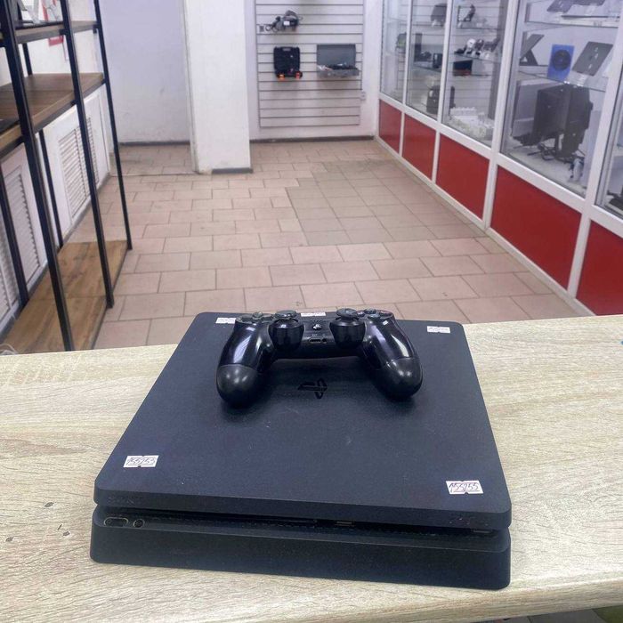 СВ47\Игровая приставка Sony Play Station 4 Slim 1TB\SK155525