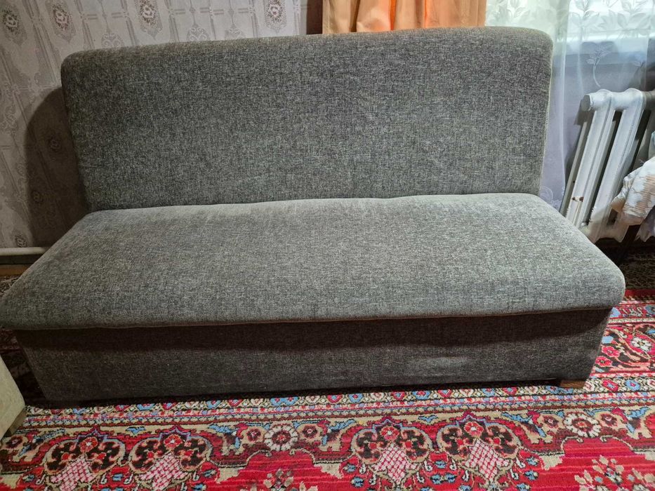 Мини диванчик. Несколько вариантов.