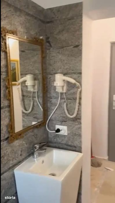 Casă foarte frumoasa la 7 min de Deva