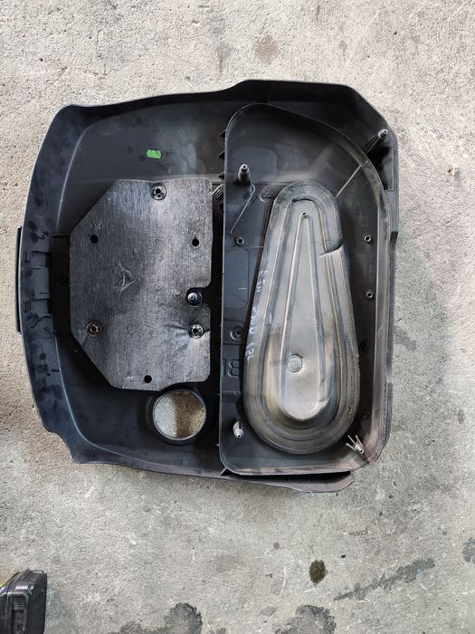 Кора на двигател за BMW F10 520d